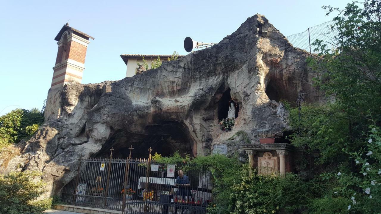 דירות אסטי Location Turistic Monolocale Nel Parco Del Santuario מראה חיצוני תמונה